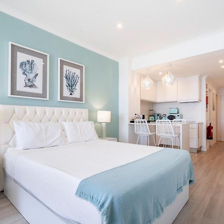 Sea Lovers - Sea Front - Studio Apartment モンテ・ゴルド エクステリア 写真