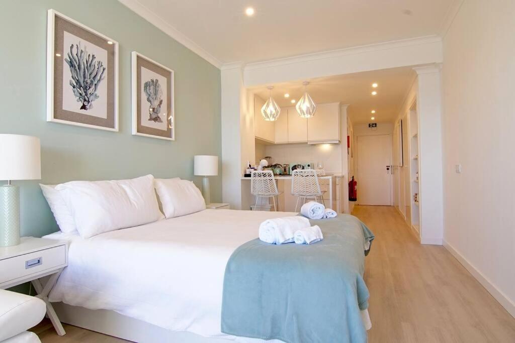 Sea Lovers - Sea Front - Studio Apartment モンテ・ゴルド エクステリア 写真